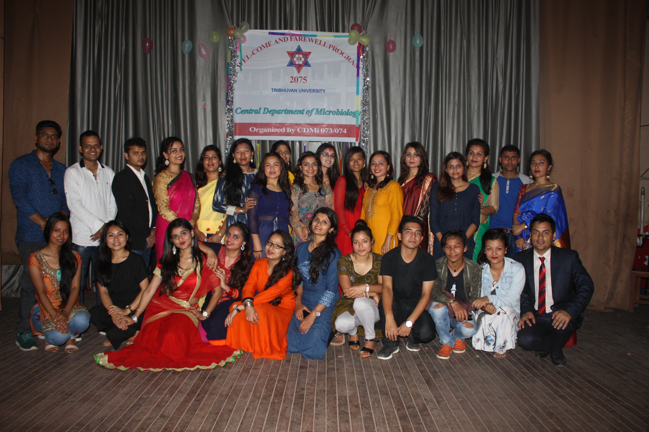 Group photo session of organizer batch